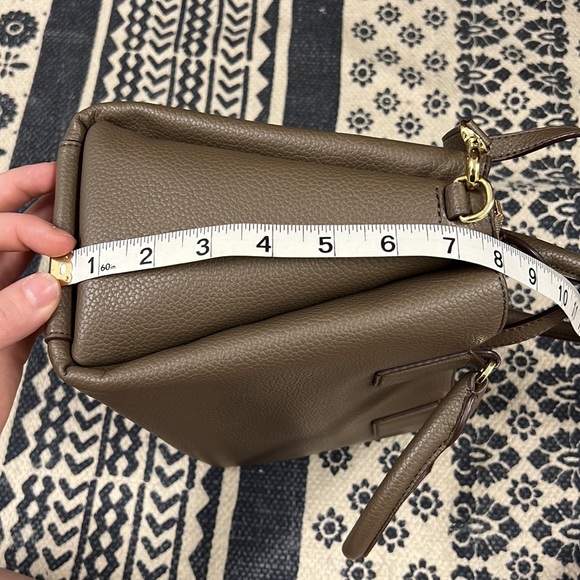 NWOT DKNY Purse - Picture 11 of 12